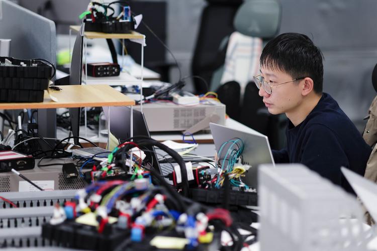 提档中国速度 布局全研发能力 大众汽车集团总部外首个全流程研发测试