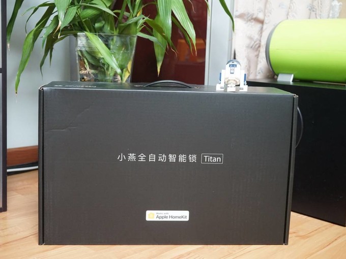 小燕科技锁具Sir开门了:小燕科技全自动智能门锁